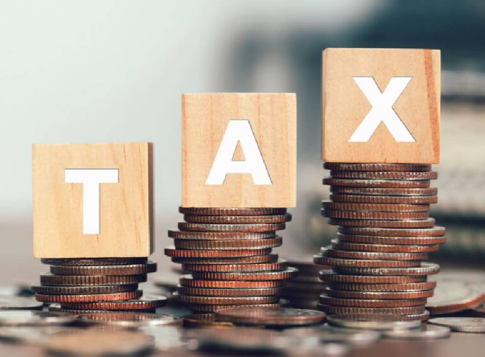 Tax professional organizing settlement documents
